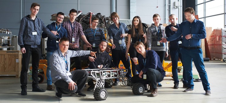 Studenci Politechniki Rzeszowskiej wystartują w zawodach łazików marsjańskich w USA